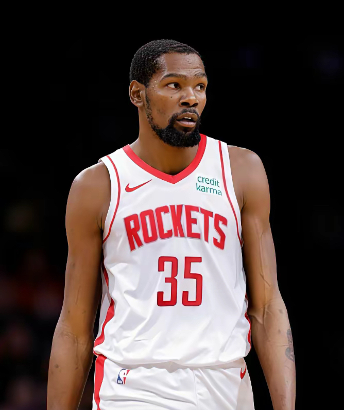 转折点塞维利亚绝杀压哨；NBA常规赛今夜攻防权衡；质疑声仍在；高层口径保持一致的简单介绍